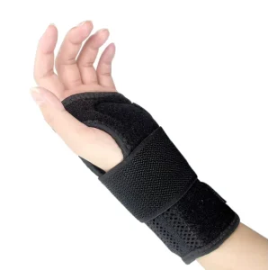 Adjustable Nylon Wrist Guard for Stable Fixation. Breathable and Comfortable Hook and loop Closure Device for the Wrist