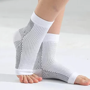 Breathable Ankle Support Sports Compression Ankle Sleeve Elastic Ankle Brace for Running Basketball Hiking & Injury Recovery