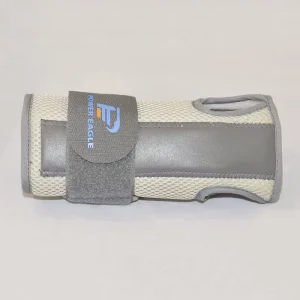 Breathable Palm Guard Wrist Brace Wrist Support with Hook and Loop Closure for Fixed Fracture Sports Sprain Protection