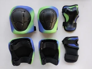 CE BSCI CPSC Comprehensive Protection Kids Knee & Elbow Pads Size SM Green For Skating Roller Skate Scooter Skateboard