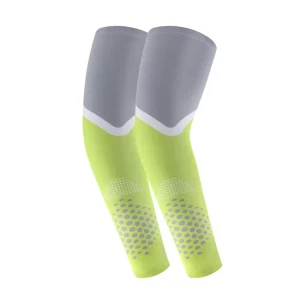 Comprehensive Protection Thin Compression Elbow Sleeve Breathable Non Slip Lightweight Hook Loop Closure for Basketball Running