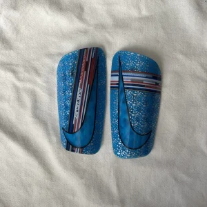 Factory Custom Logo Sublimation Shin Guards Soccer PP EVA Football Shin Pads Adult Sports Protection