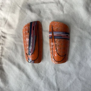 Factory Custom Logo Sublimation Shin Guards Soccer PP EVA Football Shin Pads Adult Sports Protection