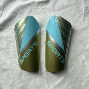 Factory Custom Logo Sublimation Shin Guards Soccer PP EVA Football Shin Pads Adult Sports Protection Blue Stripes