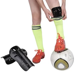 Football Shin Guards Adult Children’s Ultra Lightweight Breathable Insertable Plates Calf Protection Professional Training Gear
