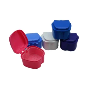 Plastic Orthodontic Retainers Cleaning Box Denture Cup Mouth Guard Container with Strainer