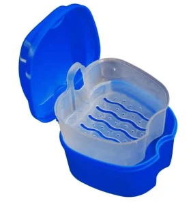 Plastic PP Denture Holder with Strainer Basket Clean Care Bath Box Cup 96x96x68mm OEM ODM Custom Color Options